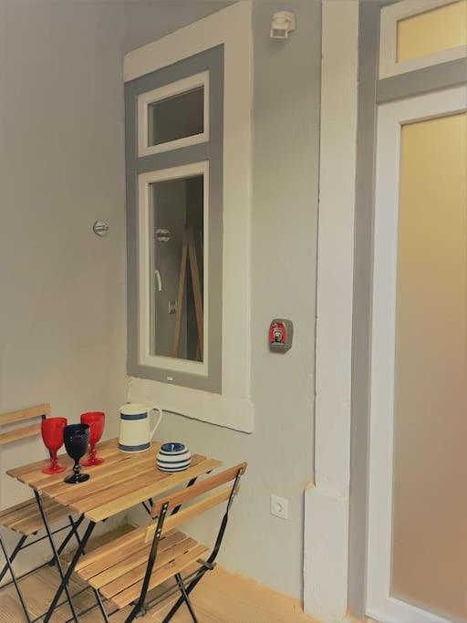 Charming Apartment With Pateo - Rituals&Routines リスボン エクステリア 写真